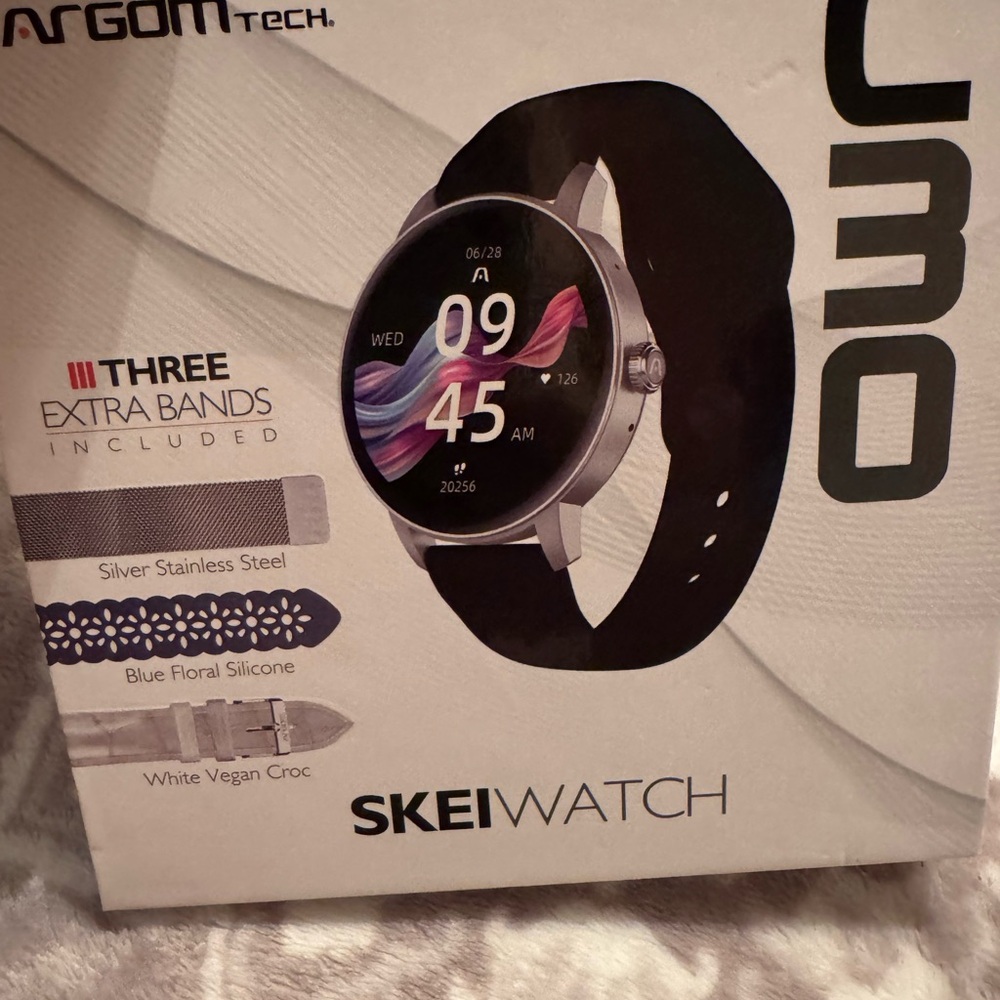 C30 Black Smartwatch with Extra Bands